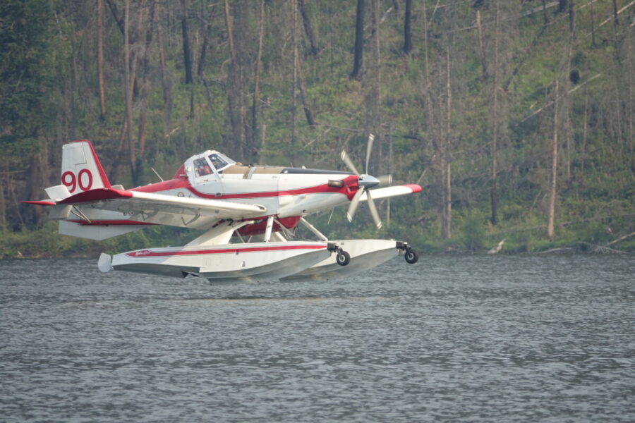 412 a Lake Life Water Bomber