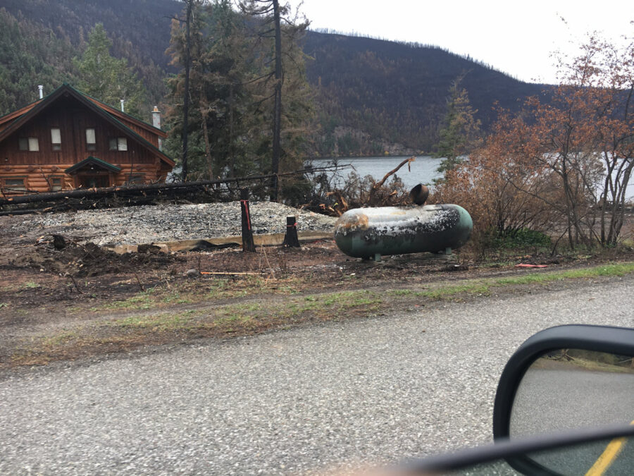 411 Lake Life Fire destruction